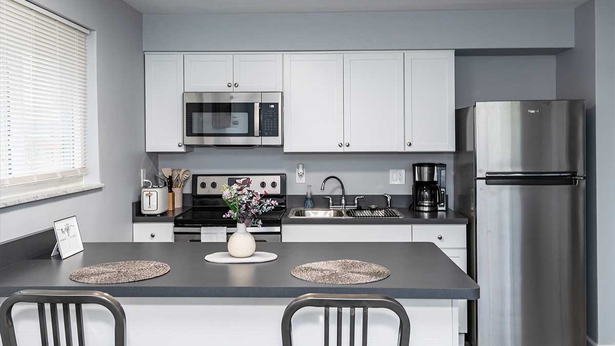 westcliff-medical-housing-dayton-ohio-kitchen-detail